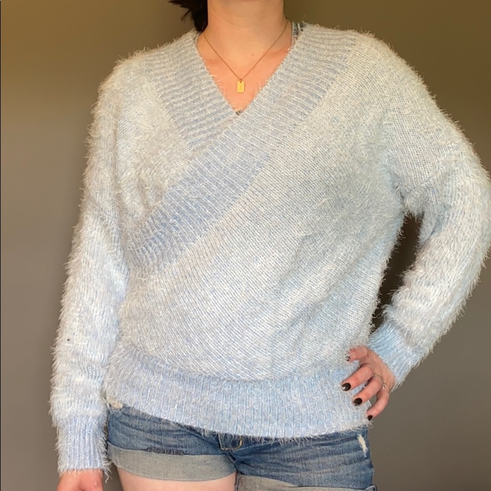 Fashion on earth Cute blue cozy sweater